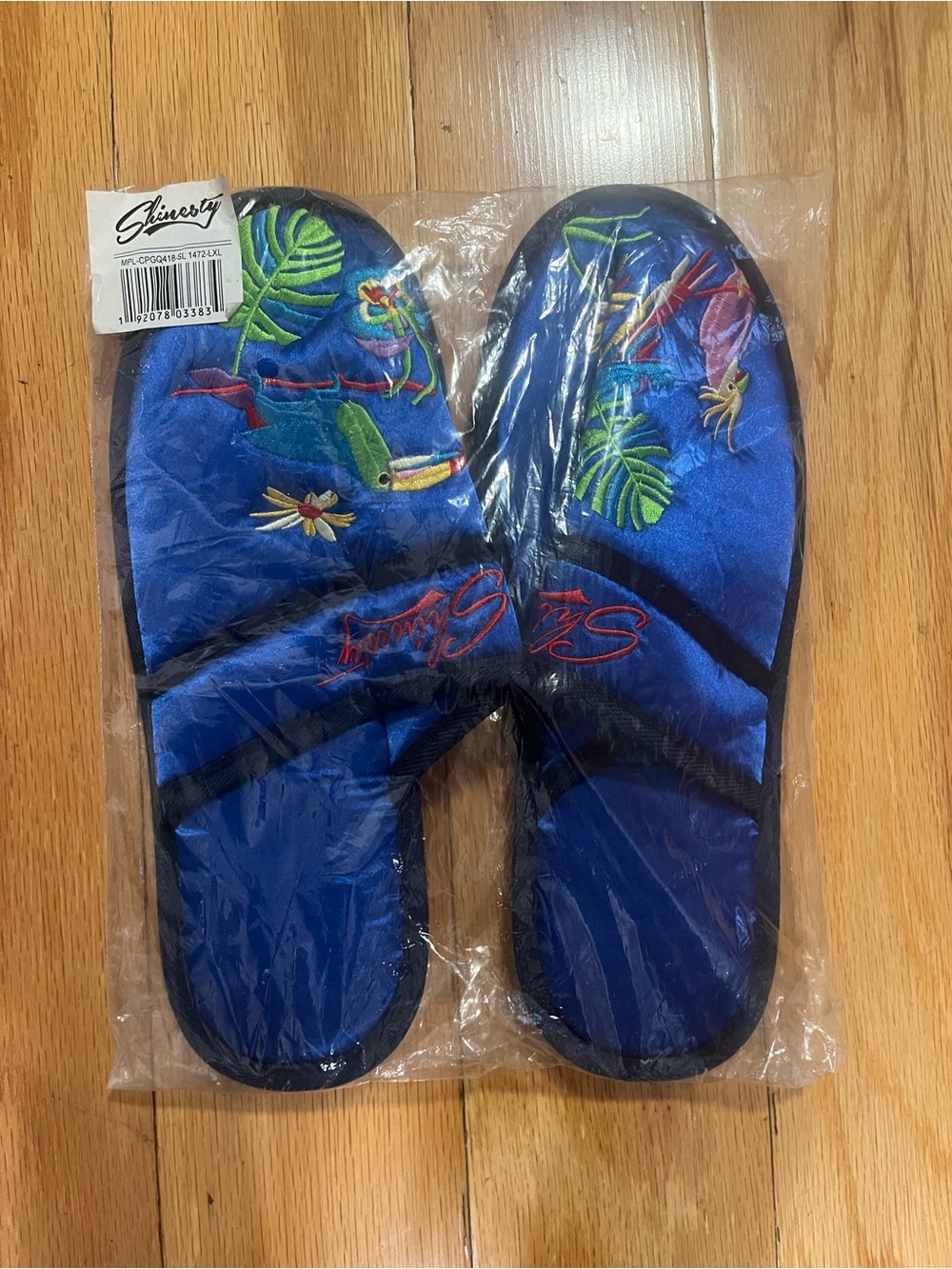 Shinesty Tropical Slippers